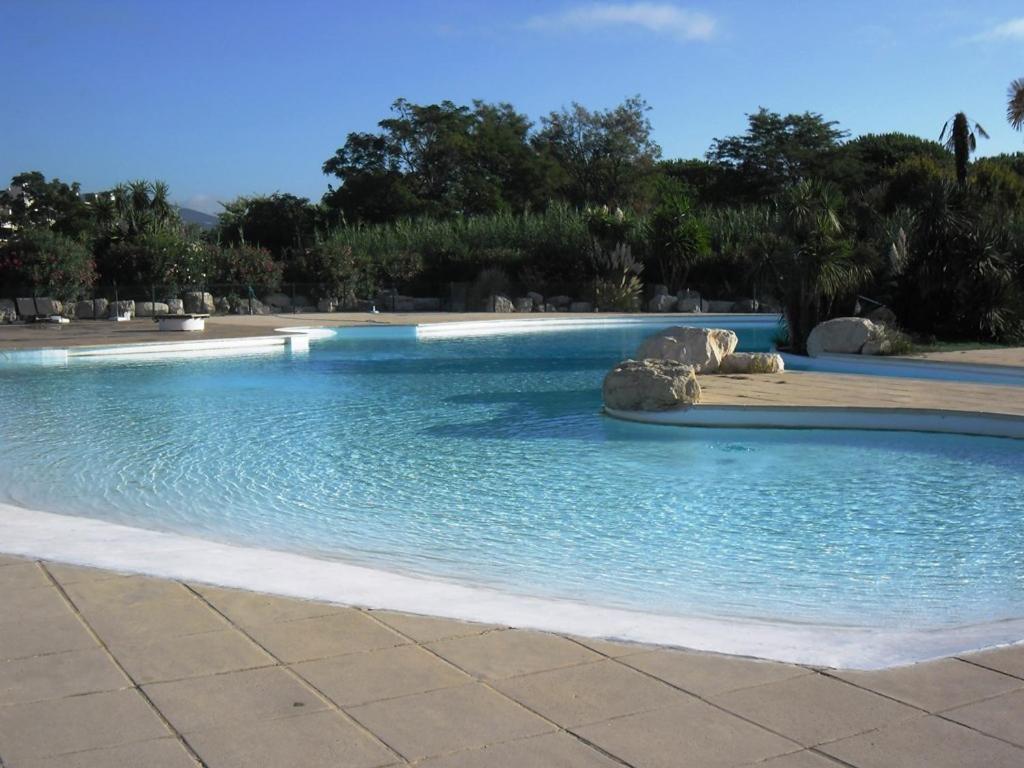 Green Suite Golfe De Saint Tropez Gassin Eksteriør billede